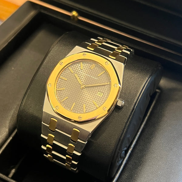 Audemars Piguet Royal Oak Quartz 56175SA در ژنو - Watchaser