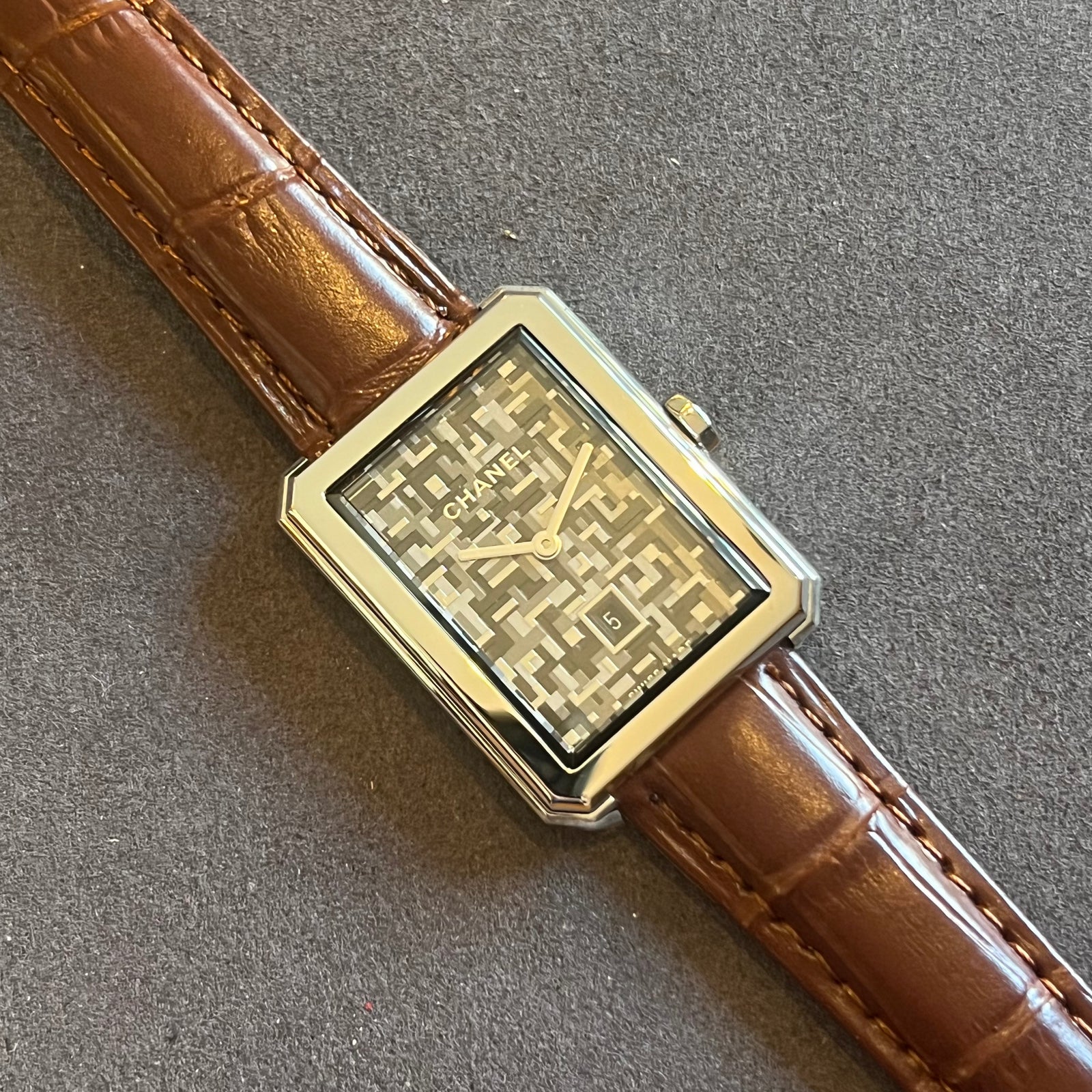Chanel Boy-Friend Tweed 09/2019 H6127