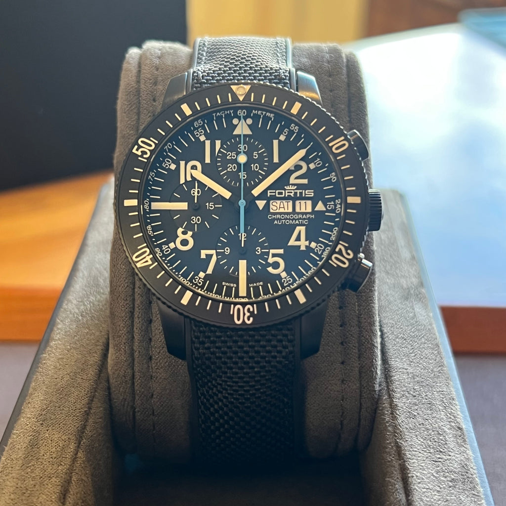 Fortis Aquatis Diver Black Chronograph Day-Date 638.18.41LP
