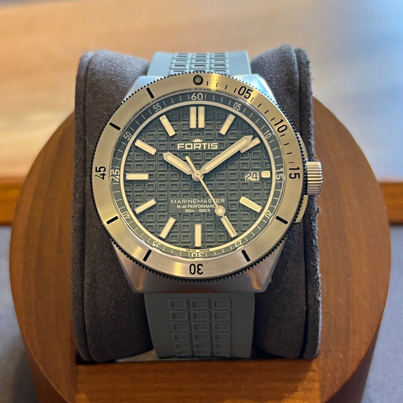 Fortis Marinemaster M-40 Gray Dial F812.0005