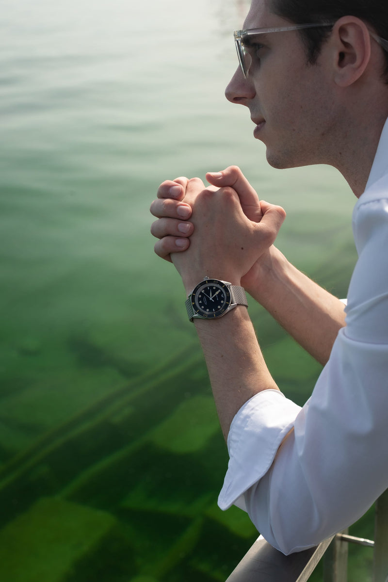 ELKA Arinis AF02W-1002 Automatic Black Dial & Rice-Grain Bracelet