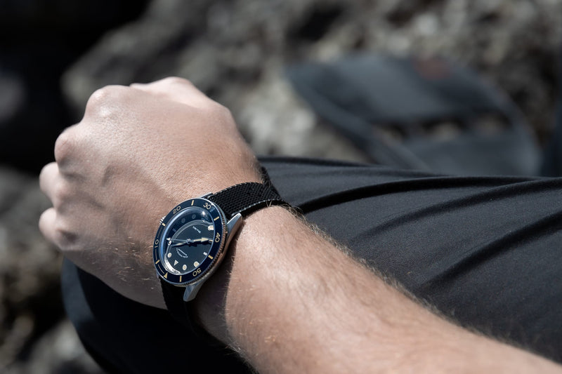 ELKA Arinis AF02-1202 Automatic Black Dial & Black Tropic Rubber