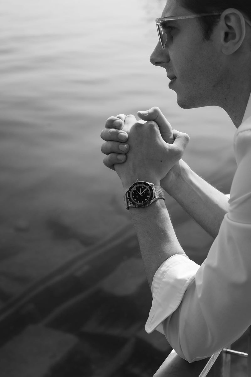 ELKA Arinis AF01-1001 Automatic Blue Gradient Dial & Milanese Mesh