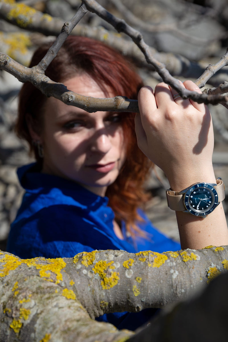 ELKA Arinis AF01W-0901 Automatic Blue Gradient Dial & Beige Nato