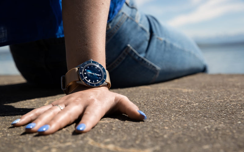 ELKA Arinis AF01-0901 Automatic Blue Gradient Dial & Beige Nato