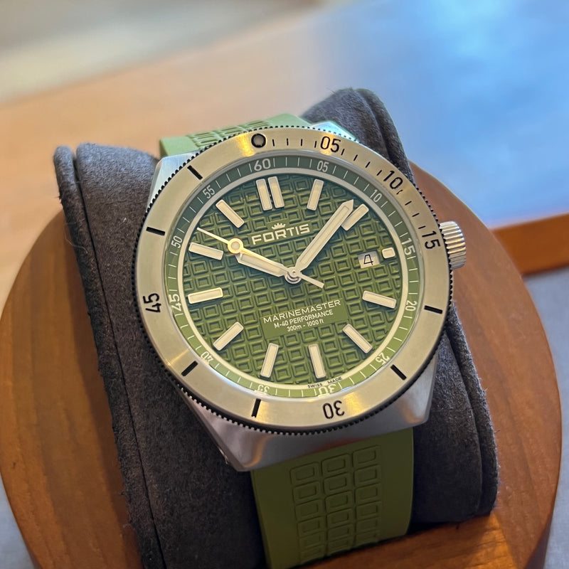 Fortis Marinemaster M-40 Automatic Date Green F8120007
