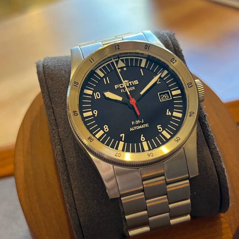 Fortis F-39-J Automatic Date Limited Edition F422.0007