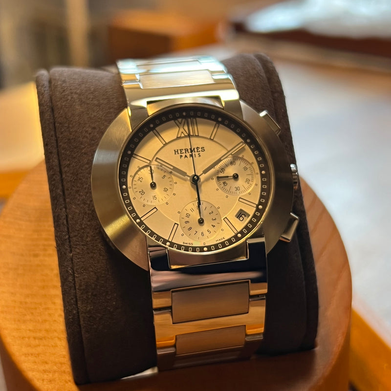 Hermès Nomade Auto-Quartz Chronograph N01.910