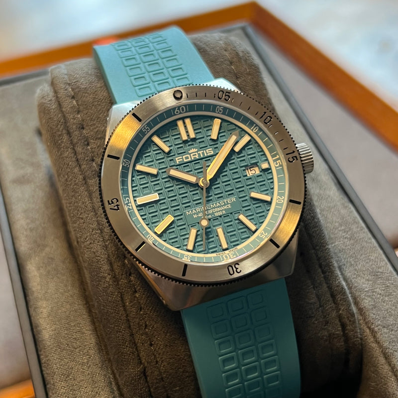 Fortis Marinemaster M-40 Serenity Blue Full Set F8120003