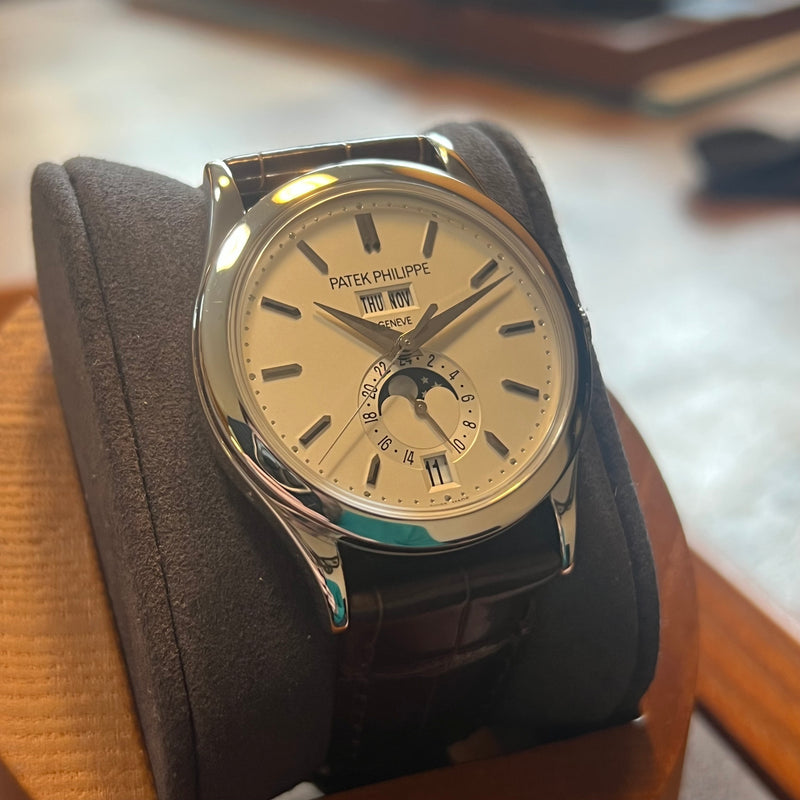 Patek Philippe Annual Calendar White Gold 5396G-011