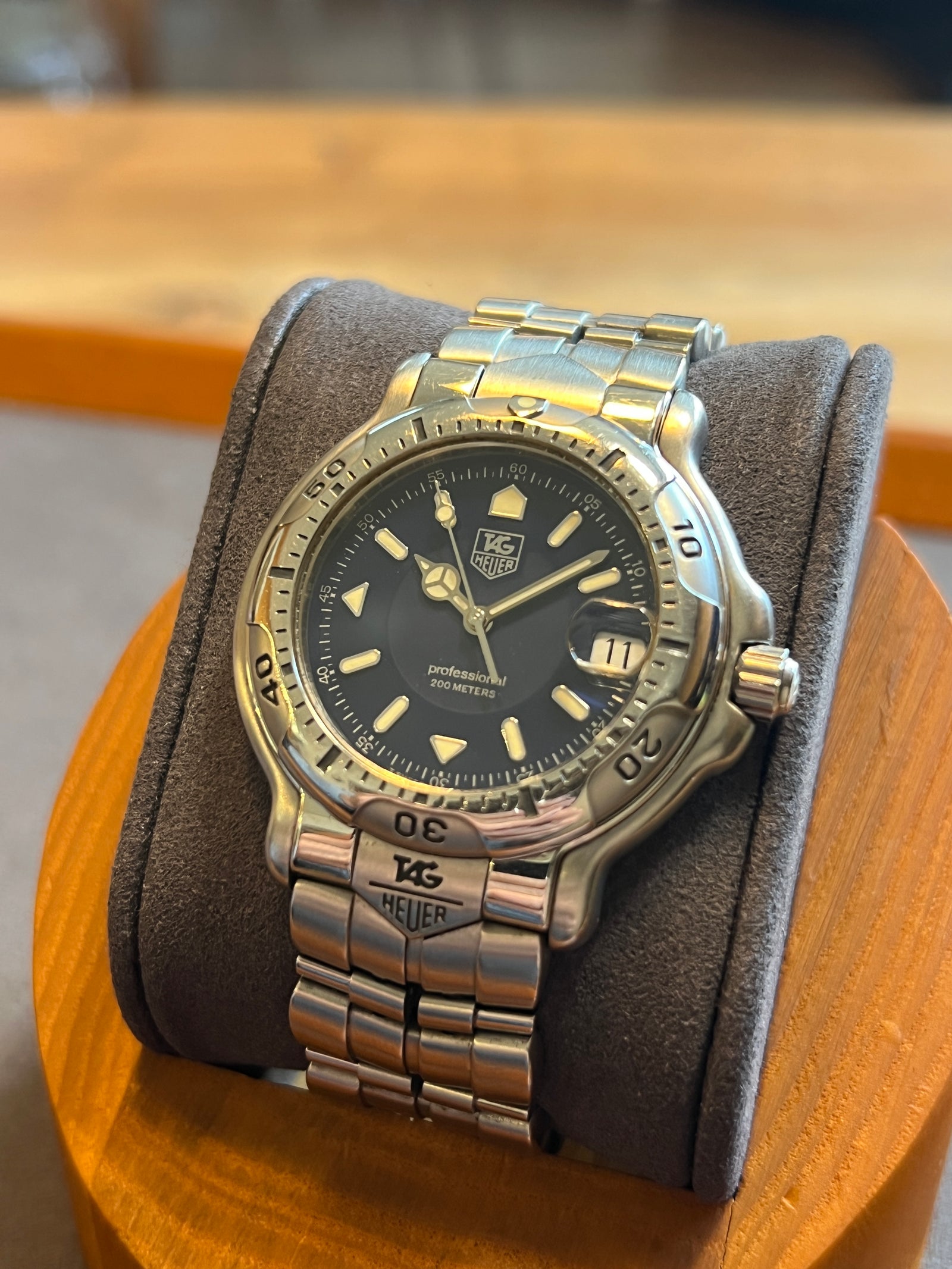 TAG Heuer 6000 Series Professional Quartz Date WH1115-K1