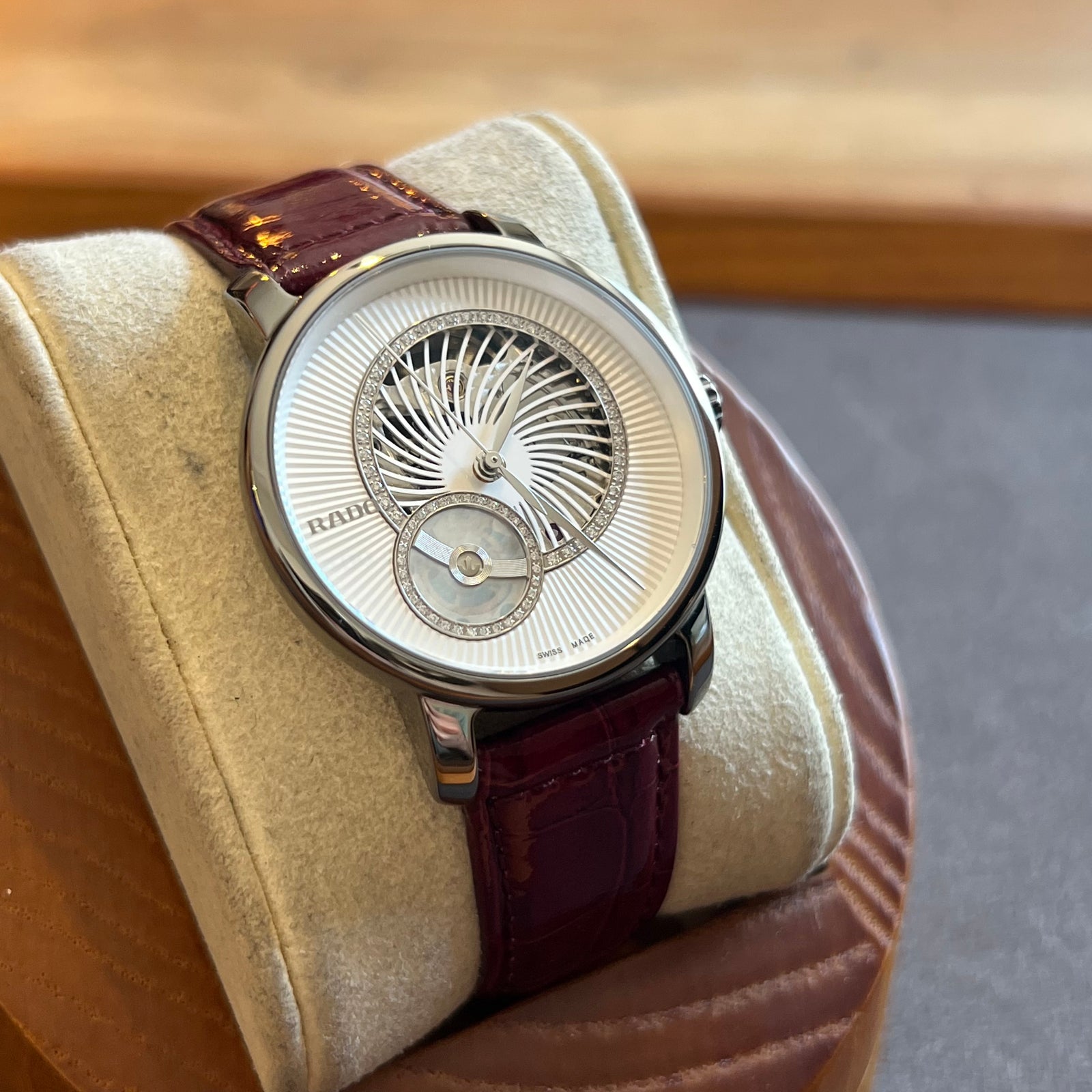 RADIANT Orologio Analogico Unisex Adulto RA550704 - Quarzo Giapponese, Cassa 48mm, Cinturino In Ecopelle