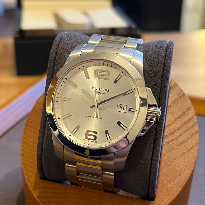 Roジャンク品LONGINES ConquestV.H.P. Quartz Longines Conquest Quartz Date Full Set L3.759.4.76.6
