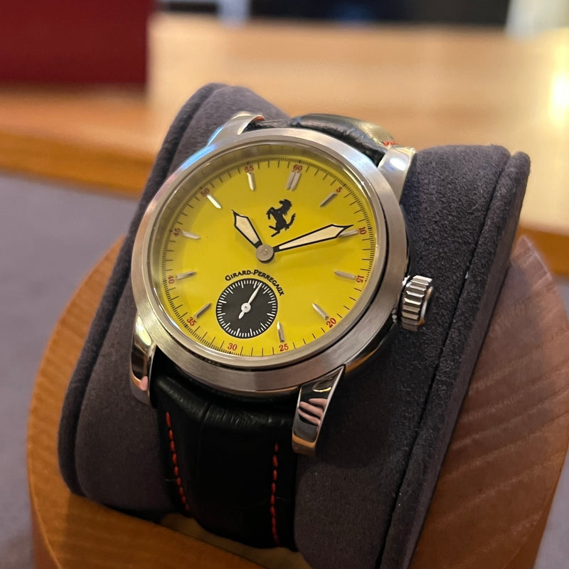 Girard-Perregaux Ferrari Small Second 80300.0.11.341