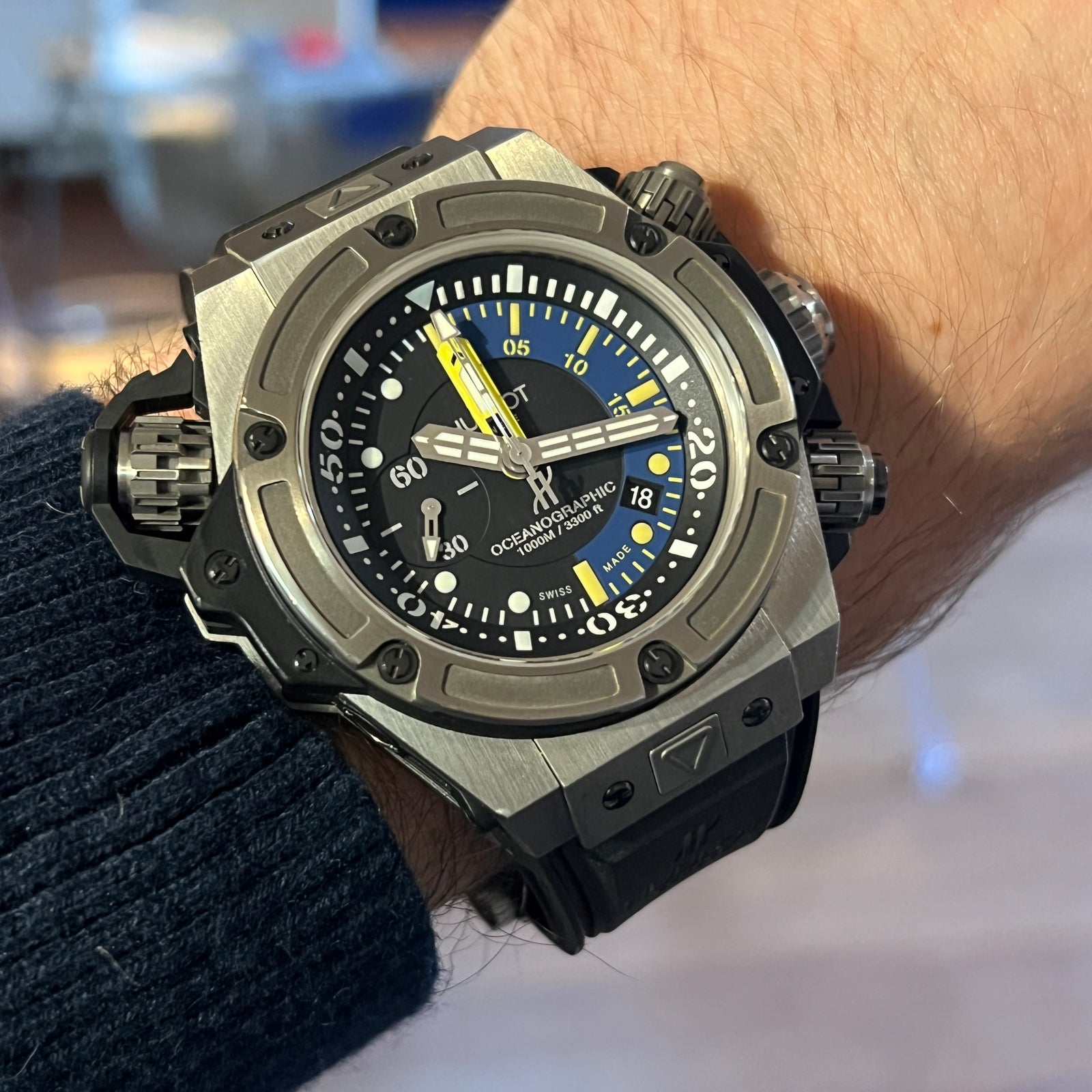 Hublot King Power Oceanographic Titanium 732.NX.1127.RX
