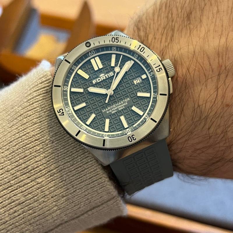 Fortis Marinemaster M-40 Gray Strap F812.0005