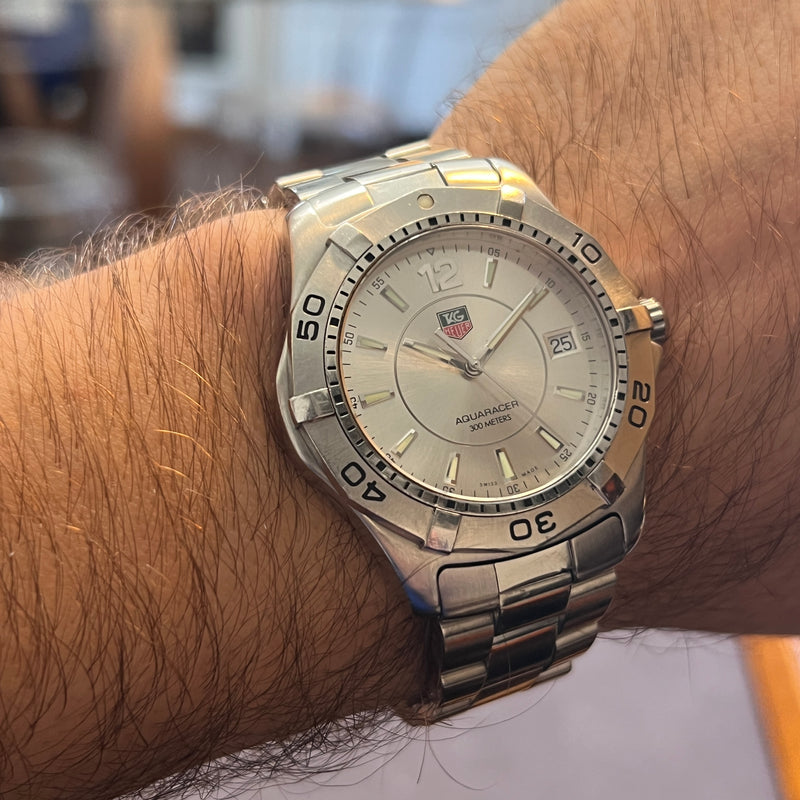 TAG Heuer Aquaracer Gümüş Kadran Kuvars WAF1112