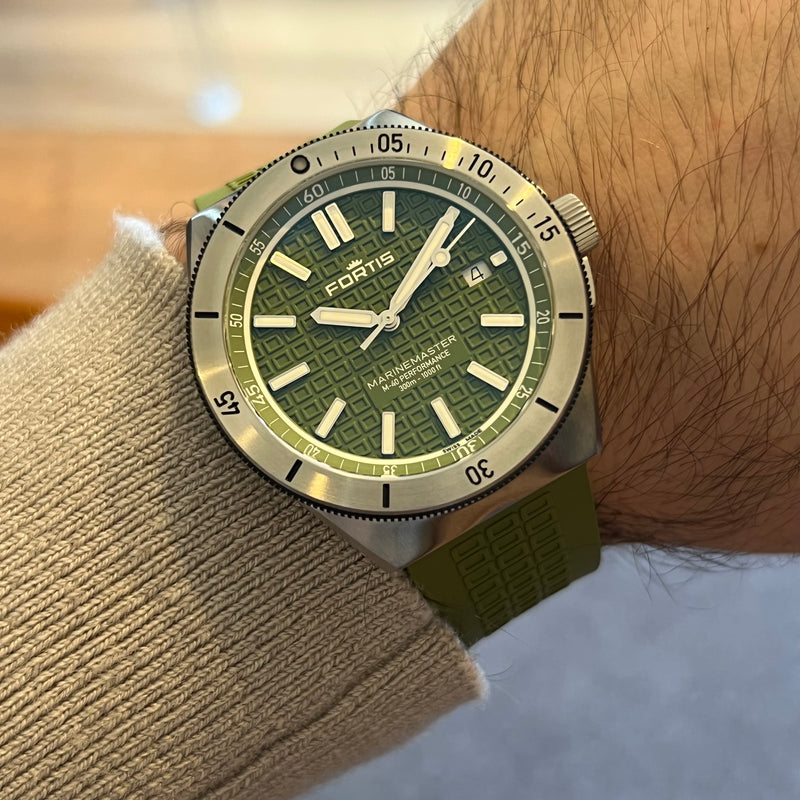 Fortis Marinemaster M-40 Automatic Date Green F8120007