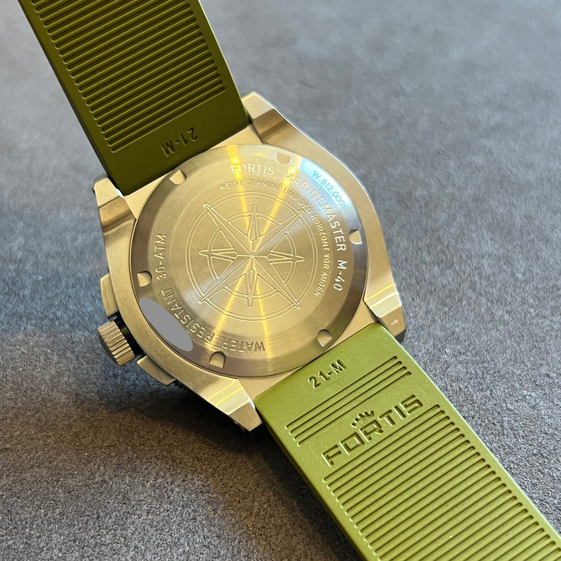 Fortis Marinemaster M-40 Automatic Date Green F8120007