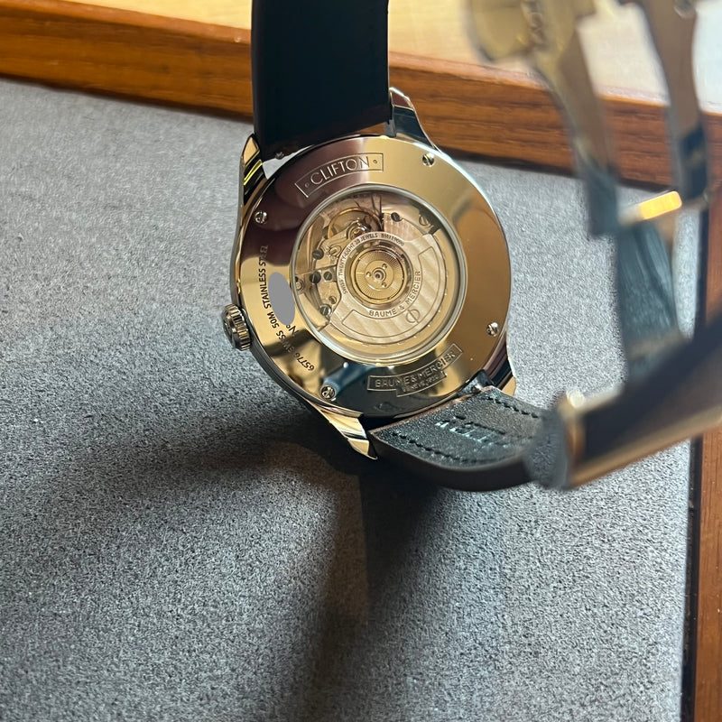 Baume & Mercier Clifton Big Date Power Reserve MOA10205