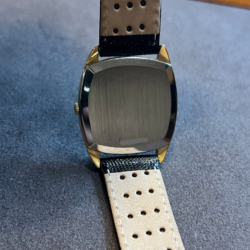 Universal Genève Gilt Shadow Brown Dial 566105