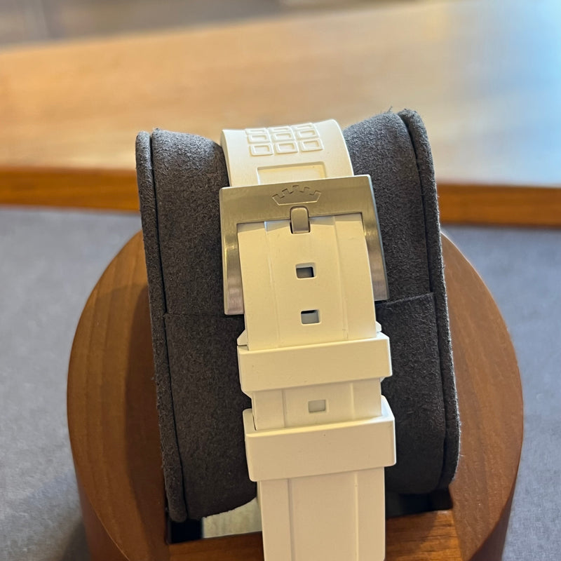 Fortis Marinemaster M-40 White Dial F812.0009