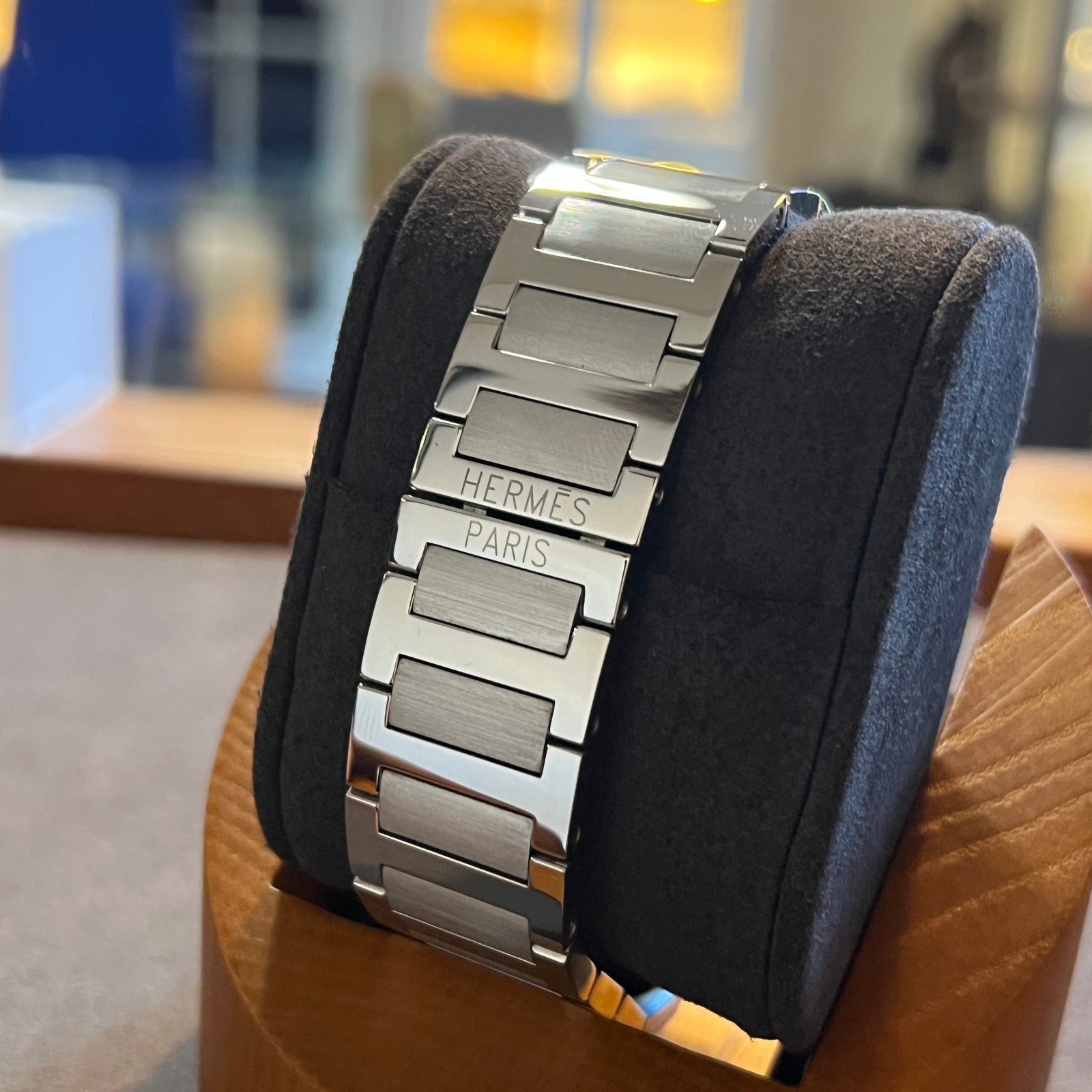 Hermès Nomade Auto-Quartz Chronograph N01.910
