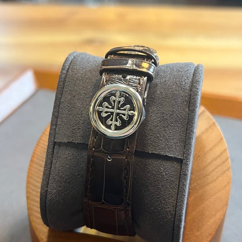 Patek Philippe Annual Calendar White Gold 5396G-011