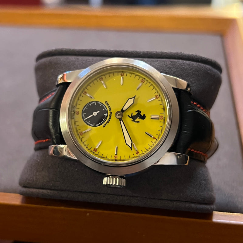 Girard-Perregaux Ferrari Small Second 80300.0.11.341