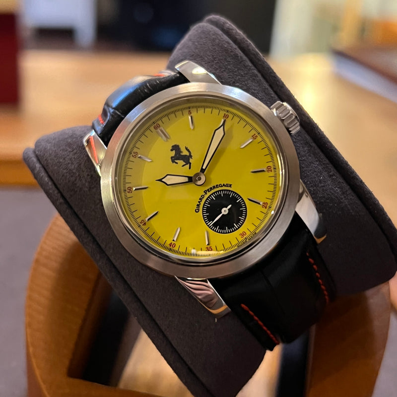 Girard-Perregaux Ferrari Small Second 80300.0.11.341