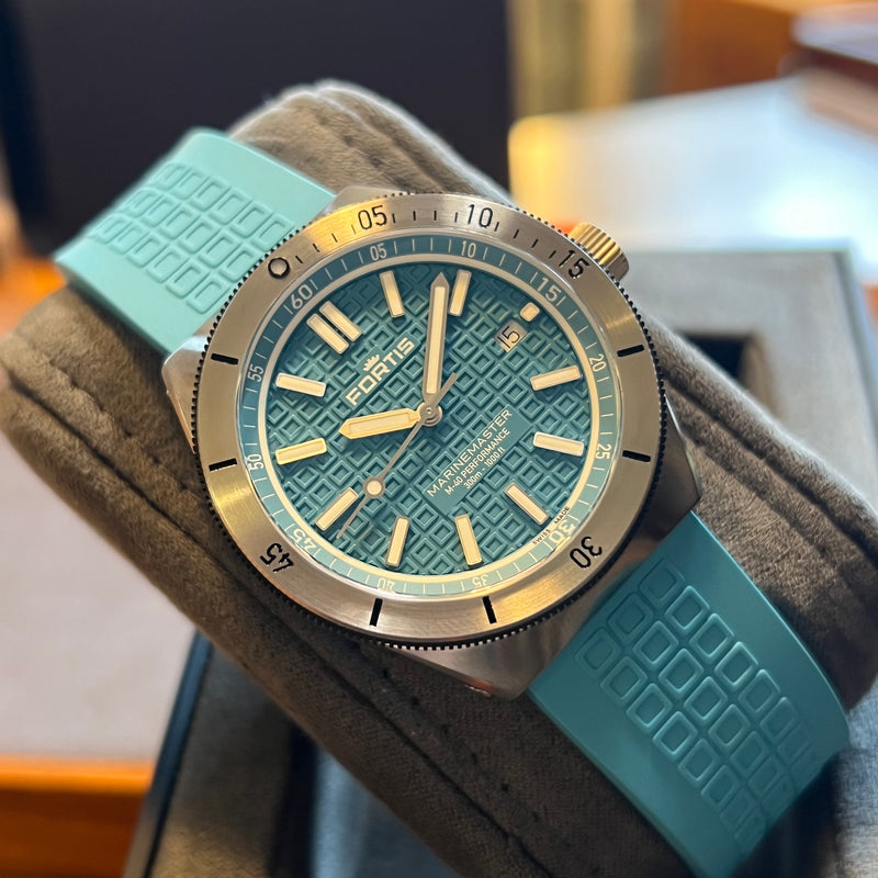 Fortis Marinemaster M-40 Serenity Blue Full Set F8120003