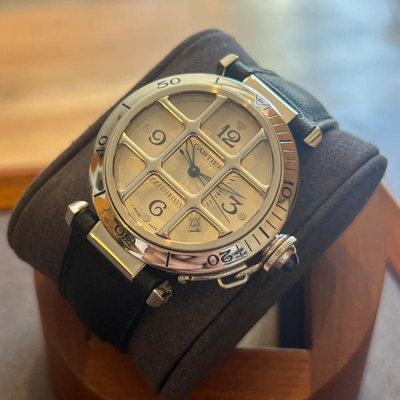 Cartier Pasha Grille Automatic Date 2379-W3104055