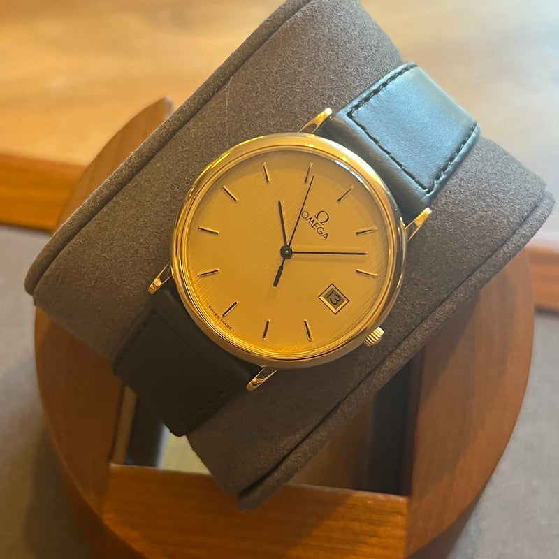 Omega De Ville Quartz Date Champagne Dial 32 mm