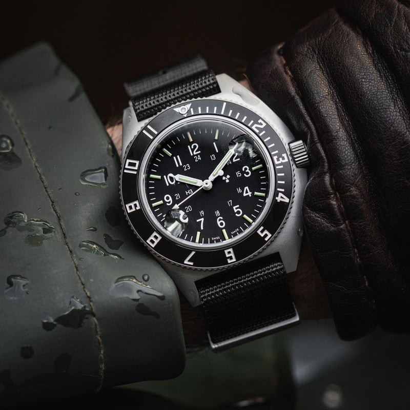 Marathon Watch 41mm Steel Navigator (SSNAV) on Nylon DEFSTAN