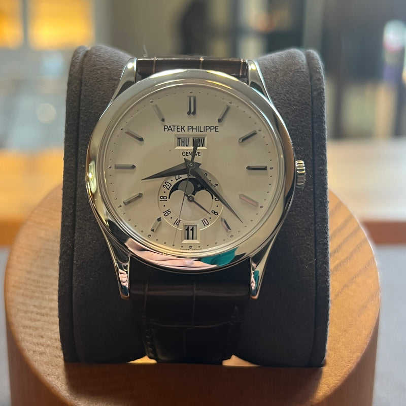 Patek Philippe Annual Calendar White Gold 5396G-011
