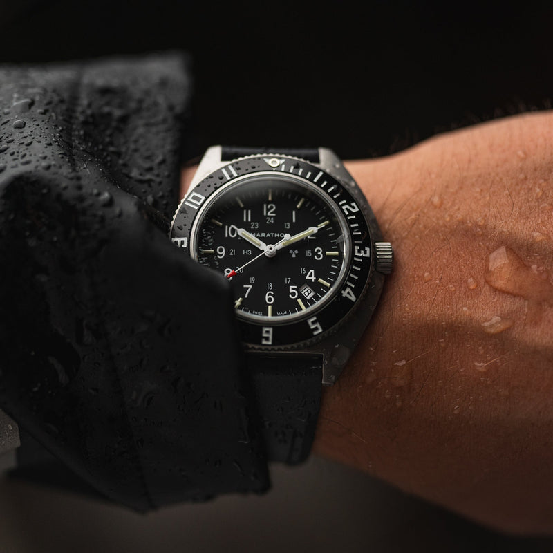 Marathon Watch 41mm Steel Navigator w/Date (SSNAV-D) on Black 3-Piece Rubber Strap Kit