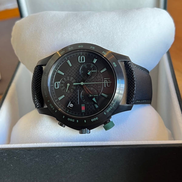 Gucci G-Timeless Chronograph Full Set 03/2023 126.2